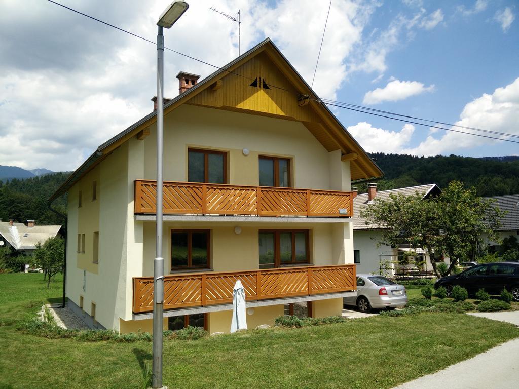 Apartments Henigman Бохинь Экстерьер фото